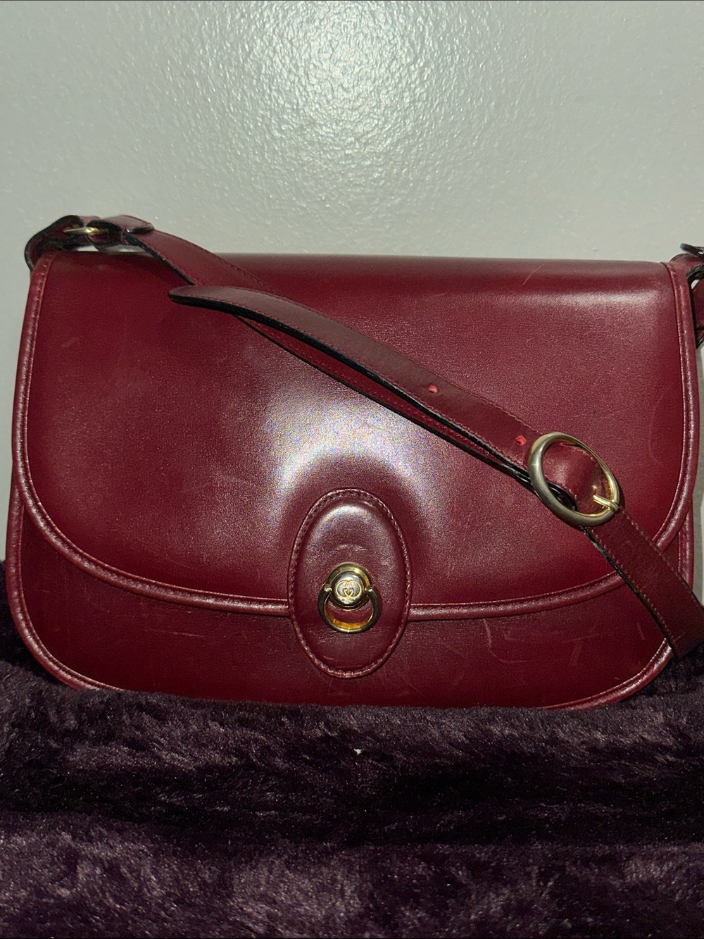 Gucci Burgundy Leather Crossbody Bag with Gold Hardware
